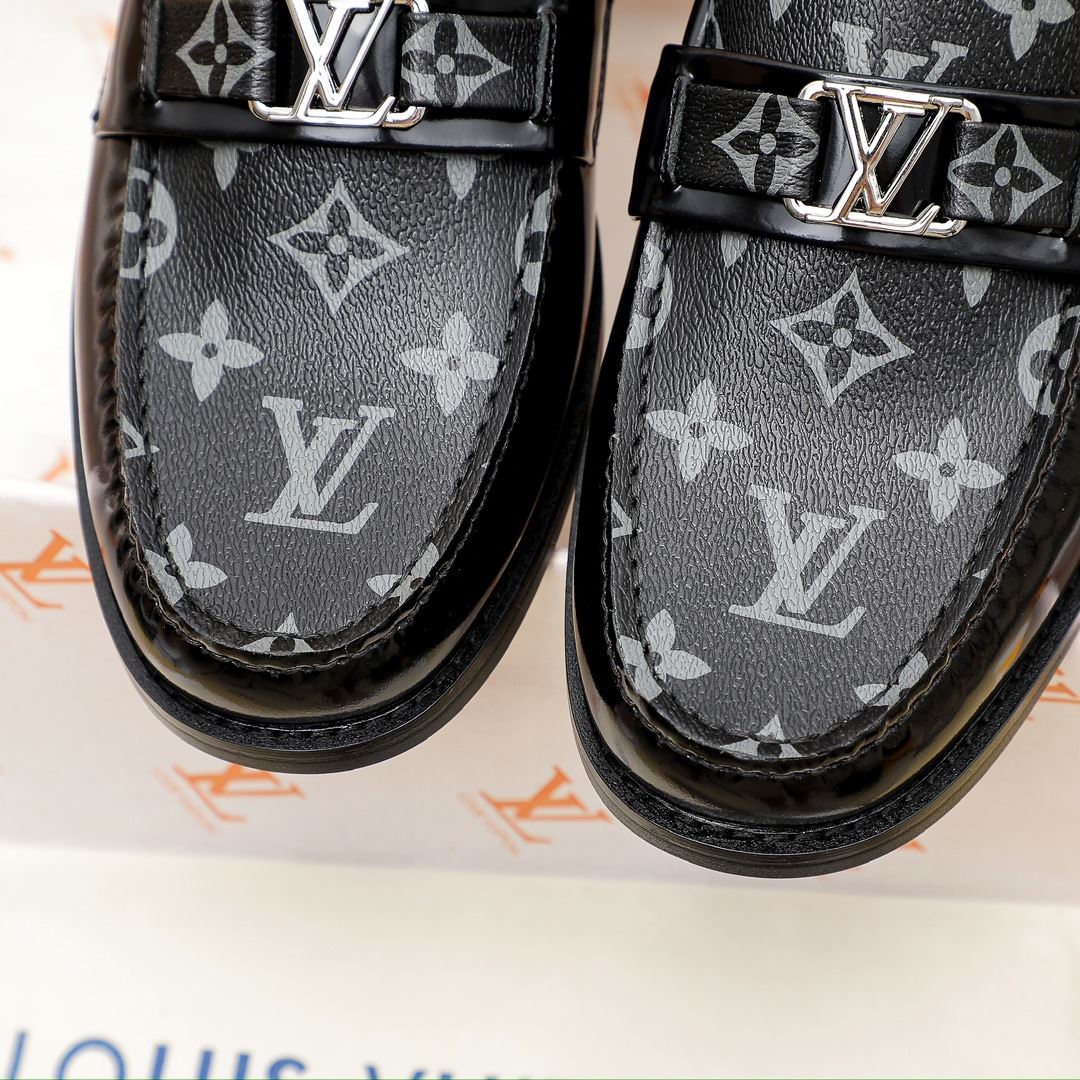 Louis Vuitton Business Shoes